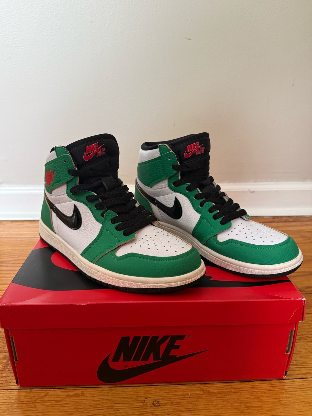 Nike Air Jordan 1 Lucky Greens